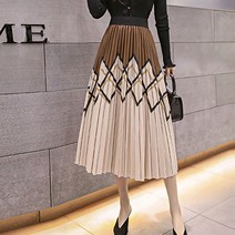 공블리 마름모 배색 플리츠 스커트 CSK1128