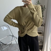 뜨개진 여성용 꼬임 필리시티 라운드 크롭 니트