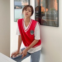 카지닝 브이넥 와펜 니트 조끼
