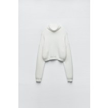 독일 자라 ZARA 크롭 하이넥 스웨터 101326