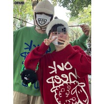 크리스마스 커플룩 캐릭터 면 양 레터링 루즈핏 풀오버 니트