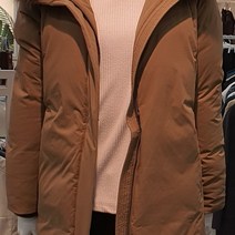 샤트렌 폭스퍼 다운 하프패딩