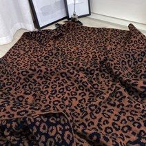 레오파트 담요 양면 니트 이불 호피 블랑캣 러그 덮개 소파 블랭킷 차박 매트 캠핑 커버 침대