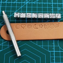 가죽 조각 스탬프 도구에 대 한 금속 스탬핑 펀치 도구 DIY 무두질 가죽 공예 인쇄 펀치 스탬프 세트 패턴 8 개, 보여진 바와 같이, 8개