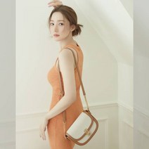 [제이에스티나 백] [박민영 PICK] JOELLE FALLIN 캔버스 SM 크로스 TA (JHNCHE2BS833TA270)