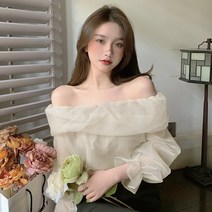 데이데이 베른 오프숄더 블라우스