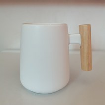 큰 배꼽 나무 손잡이 머그 간단, 401-500ml