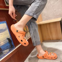 QiYuQoo 슬리퍼 여성 홀 신발 새로운 착용 두꺼운 바닥 우주 비행사 만화 성격 그물 빨간 여름 미끄럼 방지 비치 슬리퍼