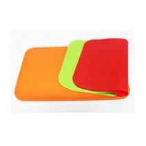 열탕소독 미끄럼방지 실리콘 식탁 개인매트 북유럽풍 협탁 커버 러너, 레드