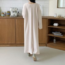 오슈 여성 고급스러운 넓은 라운드넥 뒷트임 루즈 롱원피스