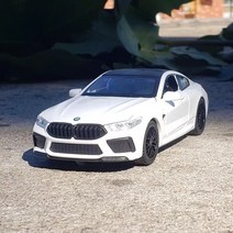 자동차다이캐스트 자동차 모형 1:32 BMW M8 임 슈퍼카 합금 다이캐스트 및 장난감 차량 자동차 모델 소리, 01 White