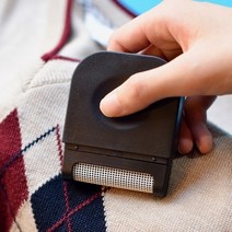 쭈bapha_휴대용 보풀 제거기 하기 미니사이즈기 수동기 핸드기 스웨터기 의류기 가벼운기 용기 니트 미니기 니트기 옷관리기♥LtMS, ♥myside!