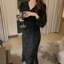 [랜덤플레이] 프릴 플라워 자수 머메이드 하객룩 원피스