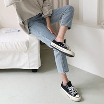 여자 가을 필수 코디 일자핏 무드있는 데님팬츠