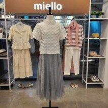 미엘로 [미엘로]엠보싱블라우스MM24BL105송파점