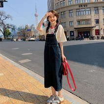 레트로 대학 스타일 데님 서스펜더 스커트 정장 여성 여름 2023 새로운 한국어 버전 느슨한 서양식 후면 슬릿 스커트 퀸잇 시크릿라벨 쥬시쥬디
