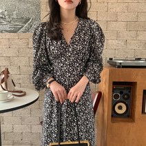 시그널러브 에리카 셔링 플라워 롱 원피스 2color