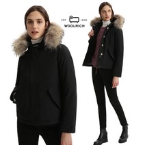 울리치 여성 블랙 CASUAL SHORT FUR 파카 자켓