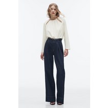 독일 자라 ZARA TOP WITH CUT-OUT DETAIL 155934