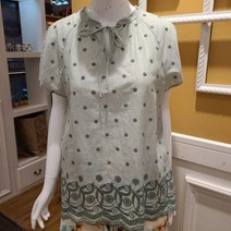 이랜드 [BCBG]BCBG 비씨비지 여름신상품!! 여름 연100% 목리본 고급자수 반팔 블라우스
