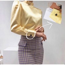 바이어스 바이어스 뒷리본 퍼프 새틴 다이아 소매 커프스 블라우스 (4351863)