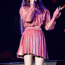 주리의옷방 연예인스타일 레이스 프릴 블라우스&벨벳 주름 미니스커트 세트