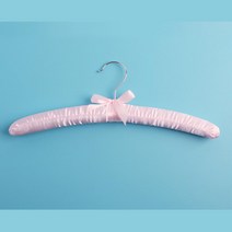 새틴원단 공주 옷걸이 핑크 외투옷걸이 옷수납 옷거리 가정용옷걸이 세탁소옷걸이 정장걸이 셔츠옷걸이 옷가게행거 옷거리 티셔츠옷걸이 고급옷걸이, 1