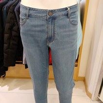 루이까스텔 23년 SS신상 남성 늦봄여름 뒷주머니 자수포인트 얇은 레귤러핏 청바지