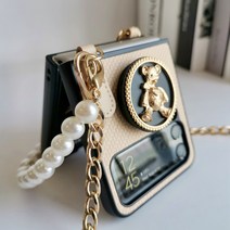 PTSTUDIO Z플립4 곰돌이 그립 진주체인 스트랩 케이스