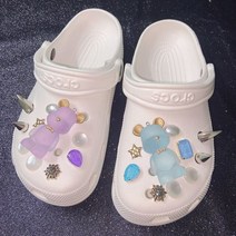지비츠 크록스호환 브랜드 크리스탈 베어스 악어 매력 디자이너 레트로 리벳 체인 신발 장식 지브 나막신 여자 아이 선물172789