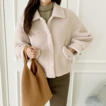 샐리 샐리 뽀글이양털숏점퍼_I2D-IJP019