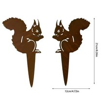 정원조형물 녹슨 다람쥐 앉아있는 나무 말뚝 파티나 장식 금속 녹 그림, 1.03