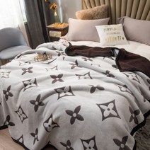 북유럽 극세사 이블 담요 두꺼운 융단 플란넬 명품 블랭킷 럭셔리, 04.200x230cm 2인용 담요(솜털이, 02.럭키 클로버 - 미스터리 카페