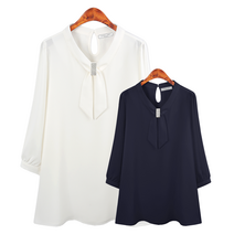 허밍퍼플 여성용 4517-JN 큐빅 장식 블라우스 빅사이즈 7부 소매 날씬한 미시 마다 중년 엄마 옷 세련미 하늘하늘 여성의류