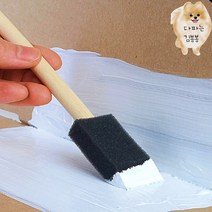 붓자국 남지않는 벽화 그림 삼각형 스폰지붓 페인트 부자재 나무손잡이 폼브러쉬 2.5CM
