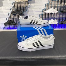 [W몰 아디다스오리지널스] CQ2333 남녀공용 스니커즈 니짜 화이트