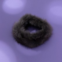리끌로우 마그넷 폭스 퍼 숏 머플러