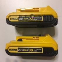 디월트 리튬 배터리 포장 되어 있는 제품, 포장 없는 제품