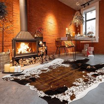 CONBEN 프리미엄 인조 소가죽 러그 라지 (1.4 x 2m(4 6.5피트) - 미끄럼 방지 뒷면 소 프린트 장식 웨스턴 월 아트 농가 거실 침실 식사 공간 또는 사무실용 플로어, Large