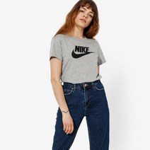 [천삼백케이] [나이키] ES나이키 NSW 퓨추라 우먼스 티셔츠 BV6169-063