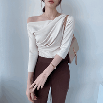 [5color] 7부 오프 실켓 언발 드레이프 셔링 입술넥 티셔츠 블라우스
