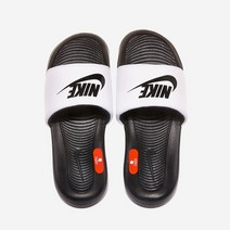 [국내매장판] 나이키 빅토리 원 슬라이드 실내화 슬리퍼 CN9675-005