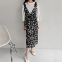 퍼니걸스 1936 레이스 브이넥 뷔스티에 원피스 여성의류