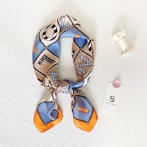 여성 쁘띠 정사각 알파벳 스카프 간절기