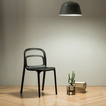 리바트 로티르 A형 식탁의자(2색), 블랙