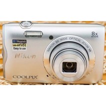 니콘 카메라 DSLR Nikon COOLPIX S3700 Digital Camera W/8x Optical Zoom and Built-In Wi-Fi (Silver)