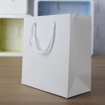 깔끔한 엠보싱 흰색 무지쇼핑백 쇼핑봉지 선물가방고급쇼핑백 깔끔한쇼핑백 마트가방 마트봉투 마트장바구니 선물가방 선물백 선물쇼핑백 선물용 선물용쇼핑백 선물용품 선물포장 선물포장쇼핑백 시장가방 시장바구니 장바구니 장바구니가방 귀여운쇼핑백 기성쇼핑백 기프트백 손잡이봉투, 본상품