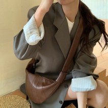 크로스백 퀼딩 범백 바게트 코티드 스몰 소프트 소뿔 가죽 크루아상백 메신저백 슬링백