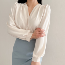 여성 겨울 기모 긴팔 브이넥 실크 흰색 화이트 검정 하객 정장 블라우스 남방