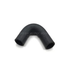 히타치 부품 굴삭기 휠터 의자 트랙 시트 굴삭기 부품 5-13721014-1 대우 스미토모 zx200-2-3 200-5-6 워터 펌프 소형 워터 호스 6bg1 6bd1 고무